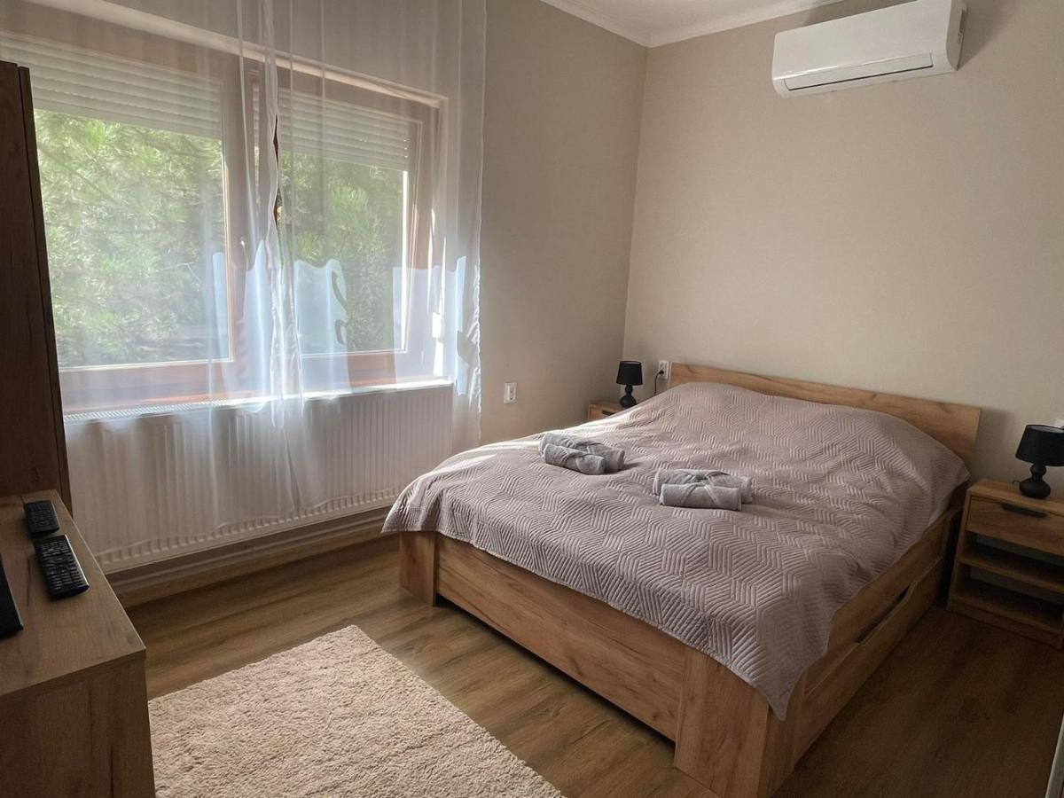 Tulipan Apartman Makó Eksteriør billede